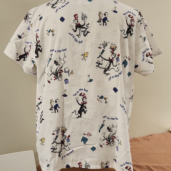 Cat In the Hat Dr. Seuss Scrub Top XL - Picture 5 of 7